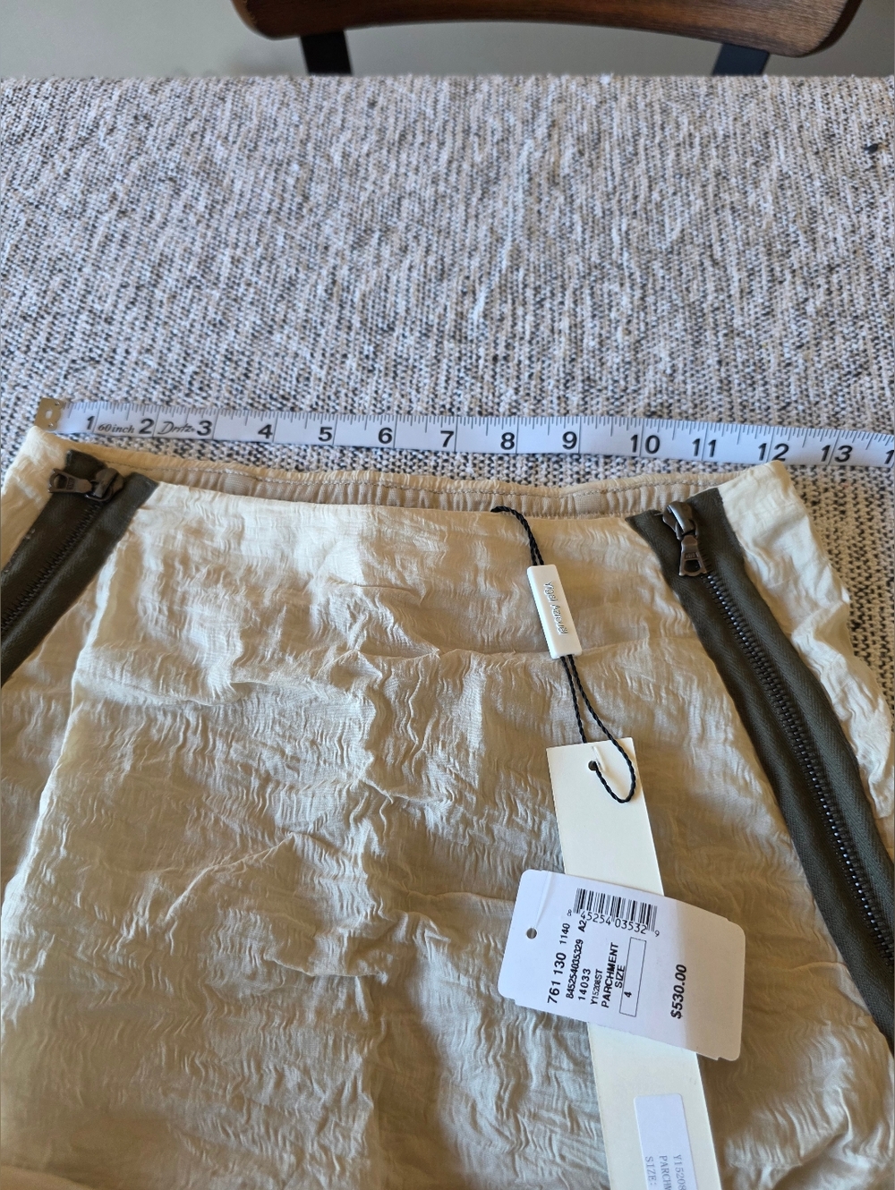 Yigal Azrouel Cream Crinkled Skirt with Olive Trim - Picture 4 of 8